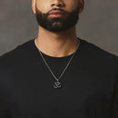 Colar OM em Aço Titânio