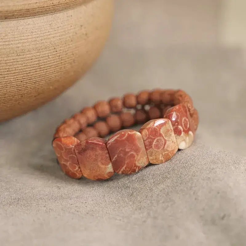 Bracelete Duplo em Coral Natural e Semente de Rudraksha - Linha Nepal