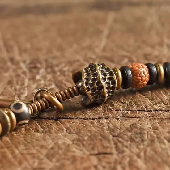 Bracelete com Sementes Rudraksha e Bronze - Linha Nepal