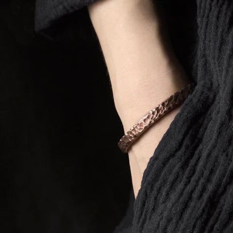 Bracelete em Cobre Martelado à Mão - Linha Nepal