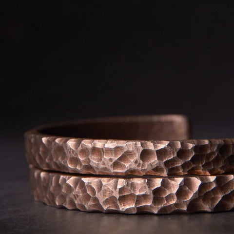 Bracelete em Cobre Martelado à Mão - Linha Nepal