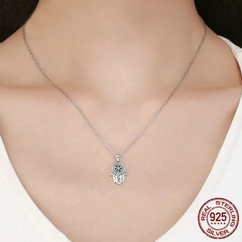 Pingente Hamsa Mão de Fátima em Prata 925 Autêntica