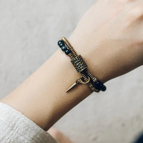 Bracelete Duplo em Obsidiana Natural e Cobre com Pingente - Linha Nepal