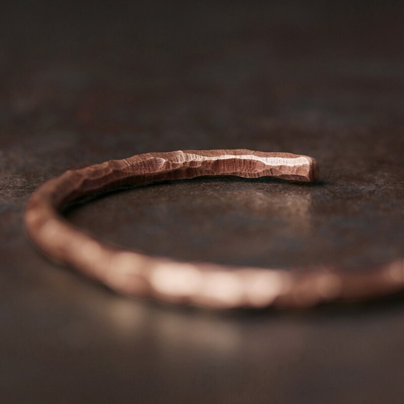 Bracelete Slim em Cobre Martelado à Mão - Linha Nepal