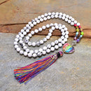 Japamala Om em Pedras Naturais Howlita e Jaspe 108 Contas